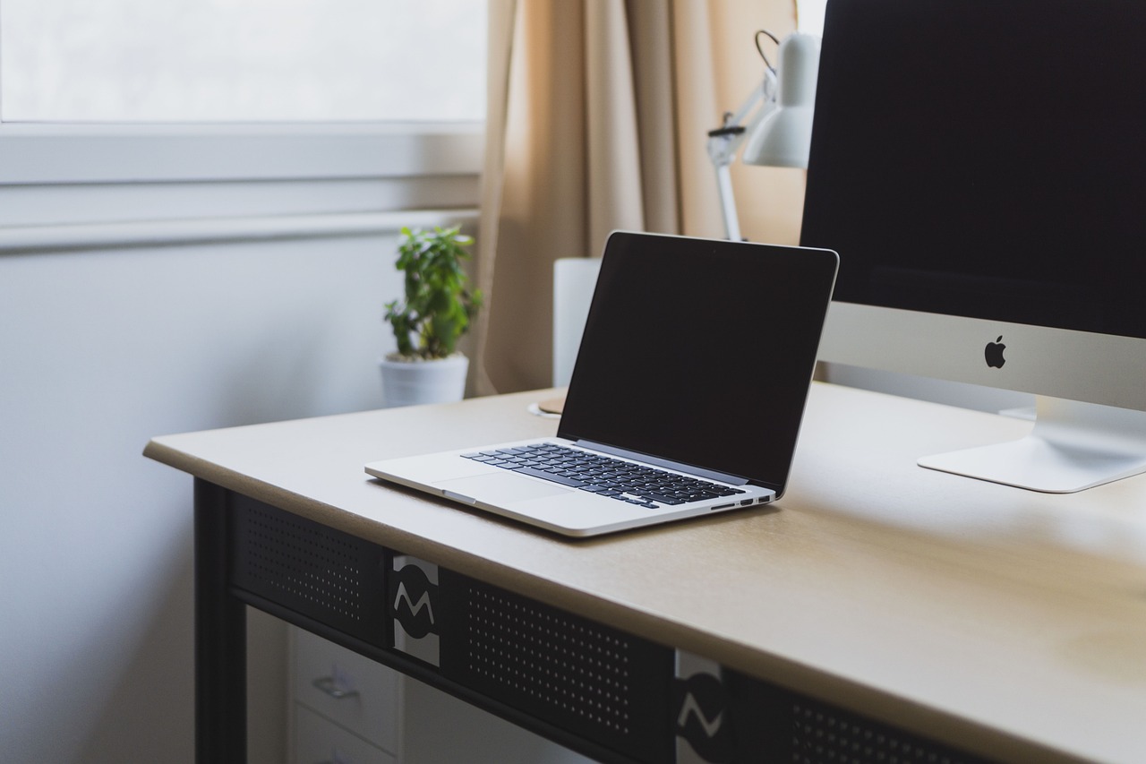 How To Use Time Tracking Software to Improve Work Efficiency